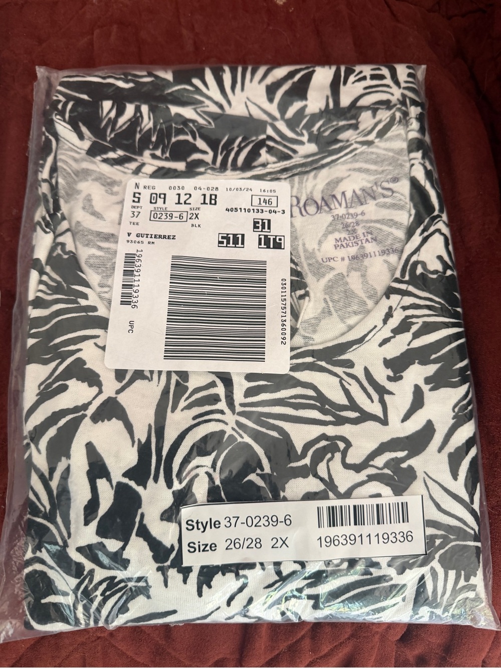 Roaman's Short Sleeve Printed Tees in Blue, Black and White - Picture 3 of 12